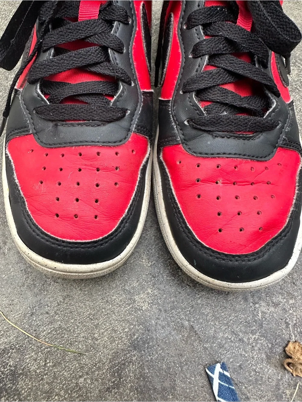 Nike Kids Red and Black Sneakers